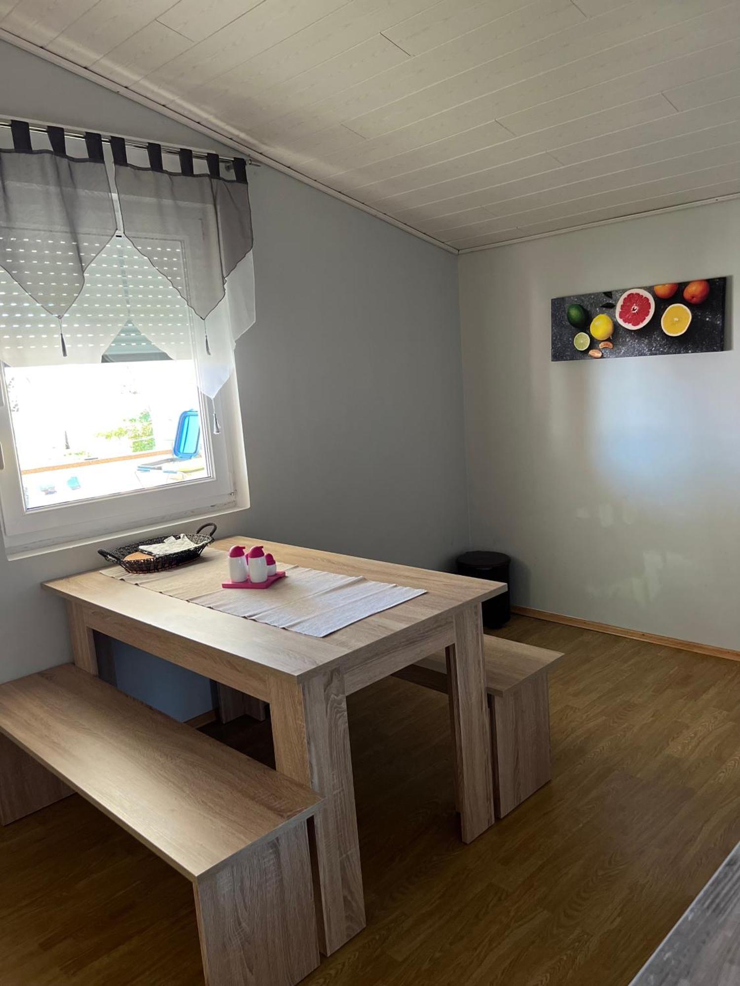 Apartman Tunja Vir Exterior foto